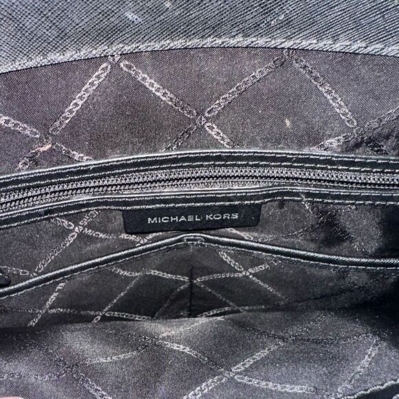 Michael Kors Voyager Large Black Leather Signature MK perforated Logo Tote Bag - Picture 9 of 14